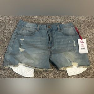 NWT Justice Size 16P Girls “Mini Mom” Jean Shorts